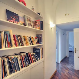 Luxury House - The House , Rome Italy